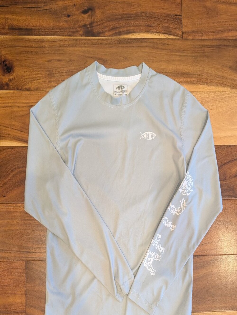 Boys Aftco Long Sleeve Performace Shirt - Size L